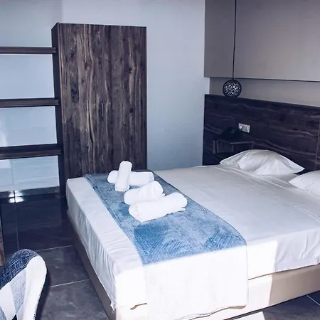 Sunshine Apart Otel 3*