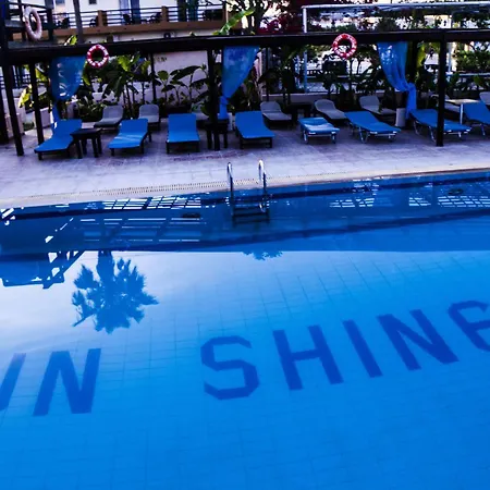 Sunshine Apart Otel Tigaki